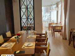 -Mark&Mars Restaurant