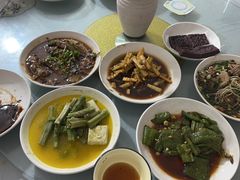 -丁来兴酒店(西街店)