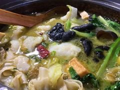 -周鱼小馆石锅酸菜鱼(活力汇店)