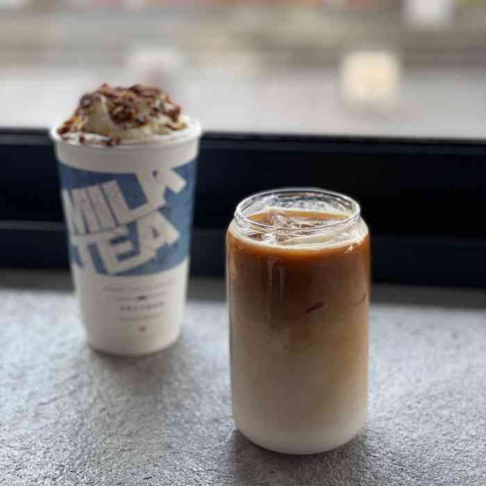 blue baboon(上林坊店)-"最近大火的奶茶店,慈溪茶颜悦色可还行和.