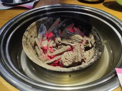 -老炉家木炭烤肉(长江国际店)