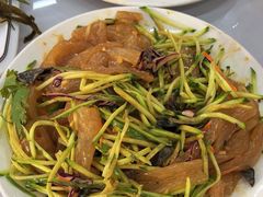 -一口猪海鲜浑锅·东北家常菜