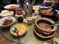 -洞庭土菜小炒馆(易发广场店)