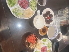 -老北京炸酱面大王.铜锅涮肉(朝阳门店)