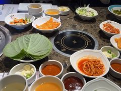 -肉加韩国料理·烤肉(金茂湾店)