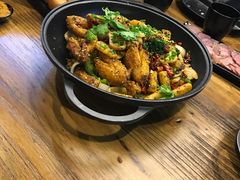 -靓蛙馆
