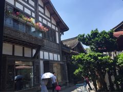 星巴克(宽窄巷子店)-星巴克臻选(成都宽窄巷子店)