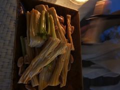 西芹凉拌豆皮-T館·花园艺术餐厅