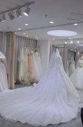 -台湾蔡美月婚纱租赁