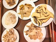 -天宜隆蘑菇宴火锅(石景山旗舰店)