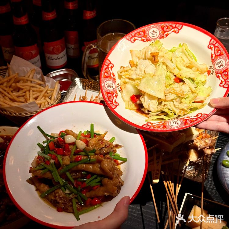 🔥🪭響LiveHouse原班人马开的烧烤酒馆