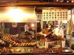 -六合夜市