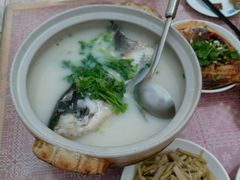 -天乐农家鱼头王(天目湖店)