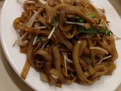 干炒牛河-玲又珑美食(盘福路店)
