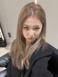 -MY WAY SALON