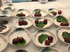 -雍容荟帝王蟹活龙虾展台自助(IFS黑金店)
