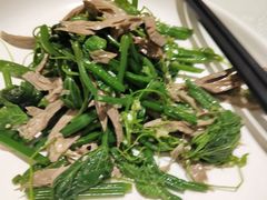 腐竹拌豆苗-天和晟烤鸭店(玉泉西街店)