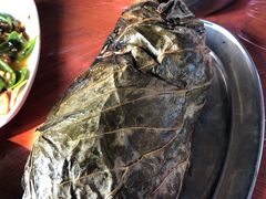 -御霞苑泥烩鸡休闲农庄