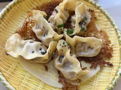 -苏沪老鸿兴城市饭堂(肇嘉浜路店)