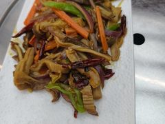 -巧婆婆特色东北菜·铁锅炖