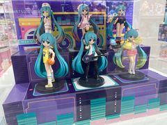 -泡泡玛特POPMART(国金街店)