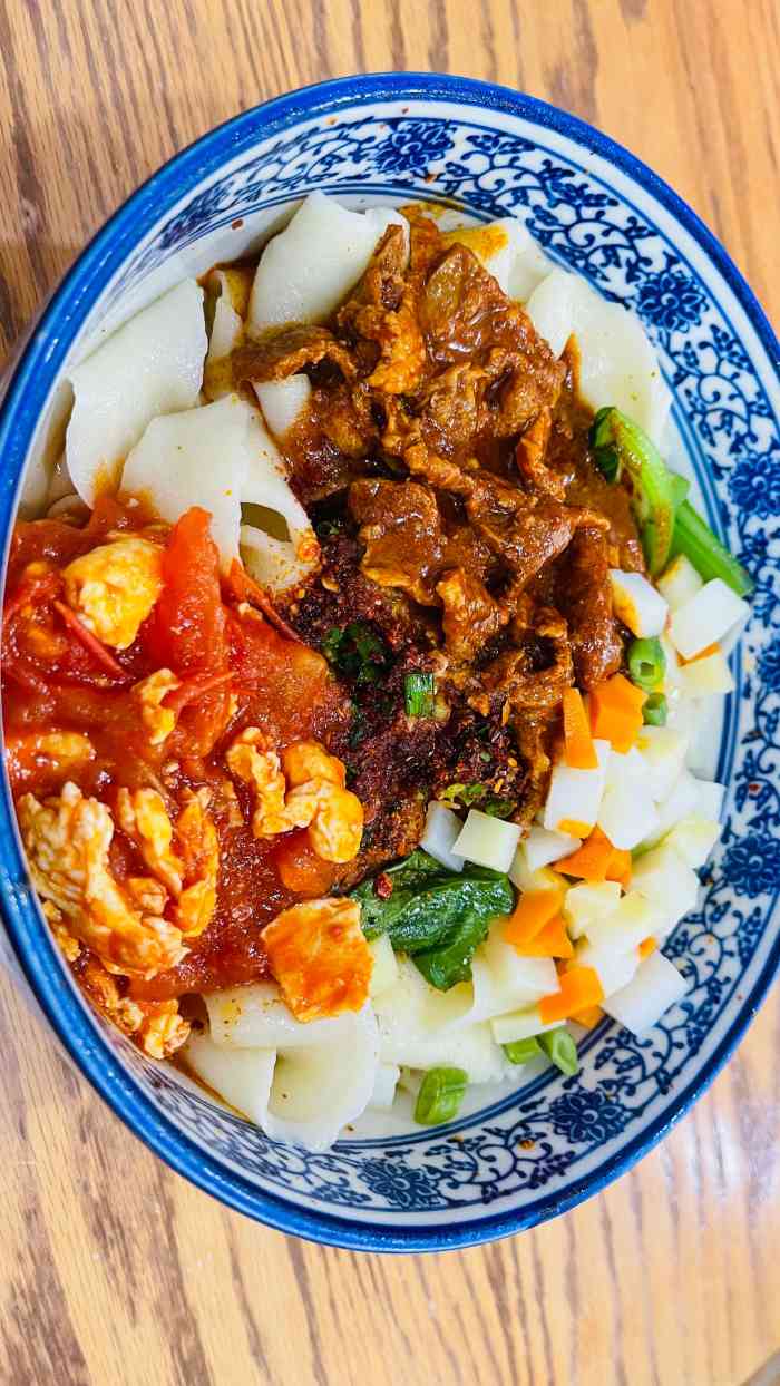 西安印象(博览汇广场店)-"本来想去二楼的顺溜面馆吃的,可惜春节后还.