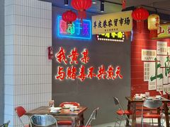 -黄弟大排档·湖南菜·小龙虾·小海鲜(凯旋北路店)
