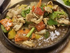 -J Daeng Seafood