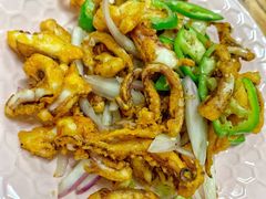 椒盐鱿鱼-老兵牛蹄店(下沙店)