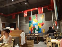 大堂-么肆烤肉·中式自助·烤肉大排档(街道口季佳PAI店)