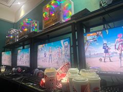 -粤塔x电竞酒店(深圳龙华大浪后浪新天地店)