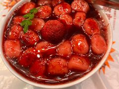 杨梅冰汤圆-大芊金重庆串串火锅(南京路店)