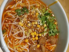 一品麻辣肥肠粉-一品小笼(金融街店)