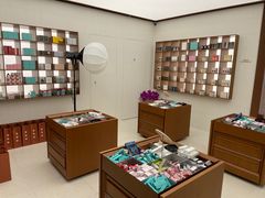 -Space(湖滨银泰in77馆)