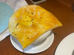 酥皮奶汁鲍鱼海鲜汤-波特曼西餐厅(中央大街店)