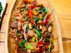 -老滇山寨•云南特色菜•地方菜•民族风情歌舞表演(金碧店)