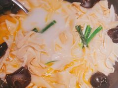 -蜜桃餐厅·伴山(绿宝广场店)