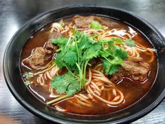 招牌牛肉面-丽影重庆小面(定西路店)
