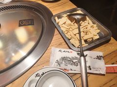 -山河屯铁锅炖鲜鹅·东北菜(开发区一店)