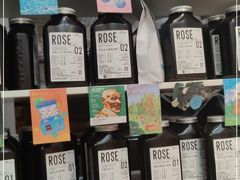 等位区-玫瑰咖啡(中山六路店)