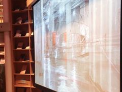 -新华文创·光的空间