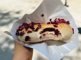 #觅食记 之前大排长龙,现在门口不排队了 可以尝尝了