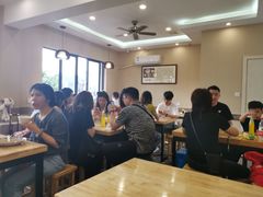 大堂-裕兴记·三虾面(西北街总店)
