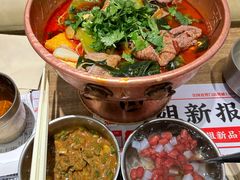 -成都你六姐·牛肉冒菜(城市集市合生汇店)