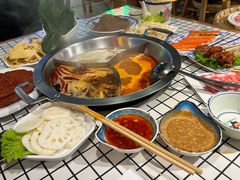 -山悦里 山野·鲜火锅(罗斯福广场店)