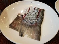 脆肉鲩鱼尾-正能量脆肉鲩火锅