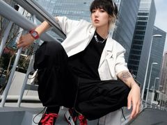 网络热门aj穿搭-JORDAN(外滩中央体验店)