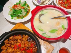 -千百味红餐厅·江西菜(绿地双子塔店)