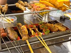 -老广烧烤(骆驼山康馨园店)