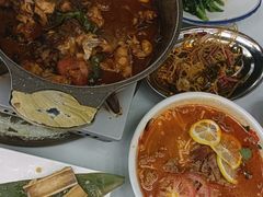 -刘姐啤酒鱼民族演艺餐厅(西街总店)